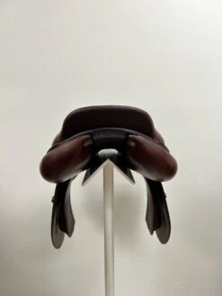 Equestrian Equipment Store -Equestrian Equipment Store image2 2 7