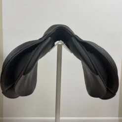 HDR 17" Adj -Equestrian Equipment Store img 0032 1