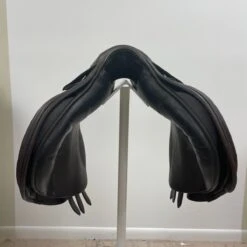 County Symmetry 18.5" M -Equestrian Equipment Store img 0050 4