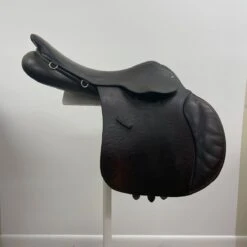 County Symmetry 18.5" M -Equestrian Equipment Store img 0051 2