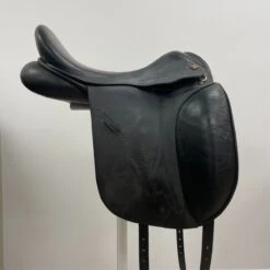 Prestige North Star 17.5" MW -Equestrian Equipment Store img 0090 1