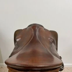 Stubben Siegfried 17" W -Equestrian Equipment Store img 0100 2