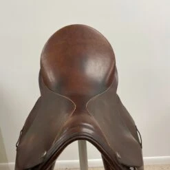 Stubben Siegfried 18" W -Equestrian Equipment Store img 0118 1