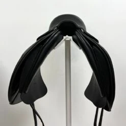 No Name Butterfly Claudia 18" W -Equestrian Equipment Store img 0227 1