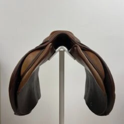 CWD SE02 17.5" M -Equestrian Equipment Store img 0583