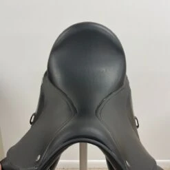 Schleese ProLight 18" XW -Equestrian Equipment Store img 0601