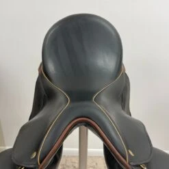 No Name DK Saddlery Freedom 16.5" W -Equestrian Equipment Store img 0615