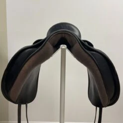 Black Country Eloquence 18" W -Equestrian Equipment Store img 0792 1