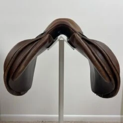 HDR Rivella 16.5" W -Equestrian Equipment Store img 0802