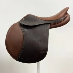 Bruno Delgrange PJ Saddle 17.5" 4L -Equestrian Equipment Store img 1033