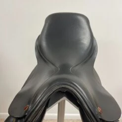 Albion Legend 17.5" MW CC -Equestrian Equipment Store img 1112