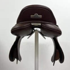 Bates Elevation 17" ADJ (M) -Equestrian Equipment Store img 1807