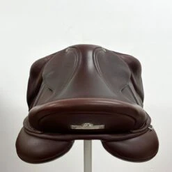 Bates Elevation 17" ADJ (M) -Equestrian Equipment Store img 1808