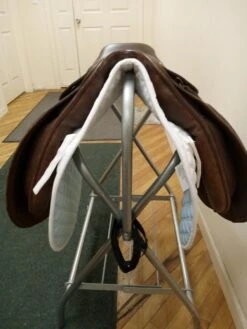 County Icelandic 18" XW -Equestrian Equipment Store img 20230916 132505