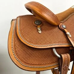 Saddlesmith Lady Reiner 15" Full Quarter Horse -Equestrian Equipment Store img 2900