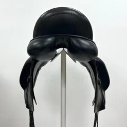 Trilogy Verago Elite 17.5" XW -Equestrian Equipment Store img 3479