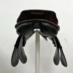 Courbette Merkur-DL 17" M -Equestrian Equipment Store img 3681 2