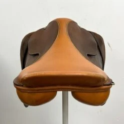 Crosby 17.5" M -Equestrian Equipment Store img 3709