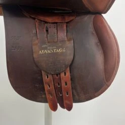 HDR Advantage 16.5" M -Equestrian Equipment Store img 3733