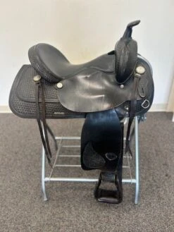 Textan Hereford 16" Semi QH -Equestrian Equipment Store img 3927