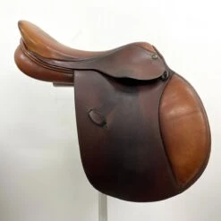 HDR Close Contact Pro 17" M -Equestrian Equipment Store img 9623