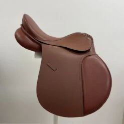 Kincade All Purpose 16.5" W -Equestrian Equipment Store img 9796 1