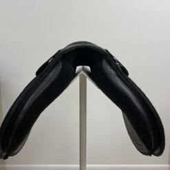 Kincade AP 16.5" M -Equestrian Equipment Store img 9810 1