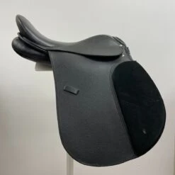 No Name 18" XW -Equestrian Equipment Store img 9829 1